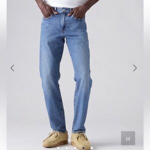 Levi's Men's 502  Light Blue Taper Jeans (36x30)